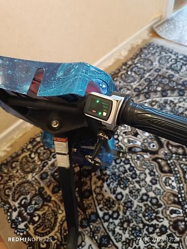 Детский мир: Uşaq elektrik drifti – 3 təkərli, kosmos temalı Məhsul təsviri: - 3 — 5