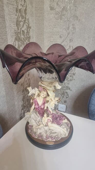 guldanda gul: Bogem şüşəsi — 2