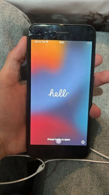 IPhone 7 Plus, 32 GB, Qara, Qırıq