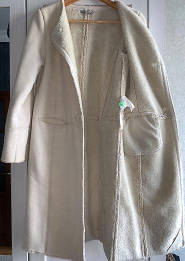 alt geyimi: Palto 50 azn yenidi brend real aliciya endirim olunacag — 2