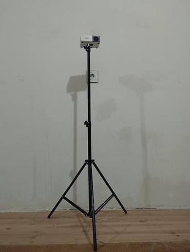 Yeni Portativ Proyektor