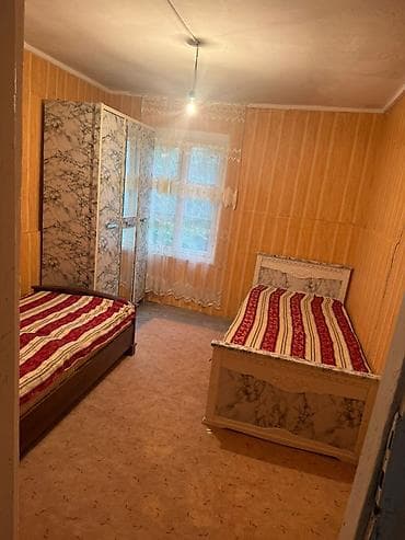 ulduzda kiraye ev: H.Aslanov qəs., 59 nömrəli məktəbə yaxın “Raboçi” tərəfi. Kirayə üçün — 3