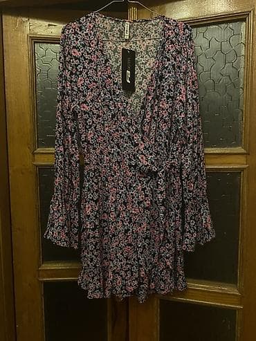 genc qizlar ucun donlar: Qadın geyimləri – 3 ədəd qısa paltar dəsti 1) Guts & Gusto — 2