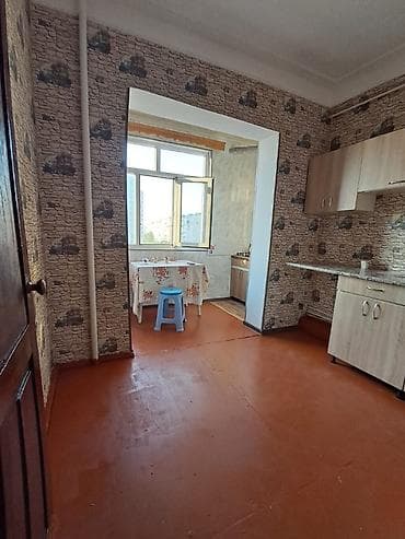 studio menziller: Yeni Gunewlide D massivde Tamstorun yaninda 9 mertebenin 8 ci — 2