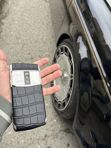 philips xenium 9@9u: Vertu Signature Touch, rəng - Gümüşü, Sensor — 4