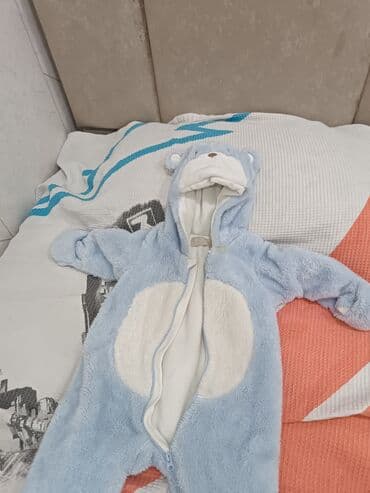 korpə uşaq geyimləri: Kombinezon, Oğlan üçün, 6 - 9 ay — 1