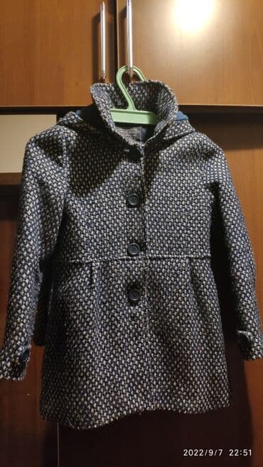 kurtka qiymətləri: Qız üçün palto (C&A), əla vəziyyətdə. Ölçü - 8-9 yaş, qiyməti - 40 — 1