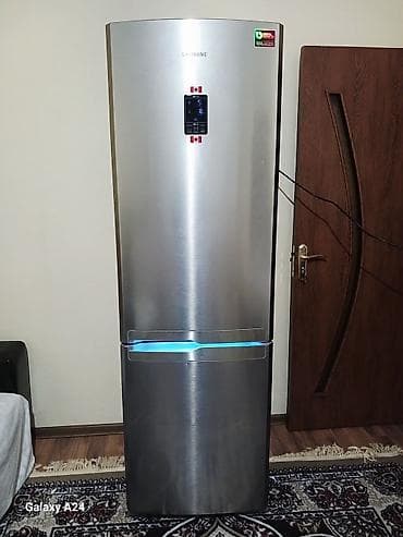 2 qapılı Samsung Soyuducu Satılır, rəng - Gümüşü — 1