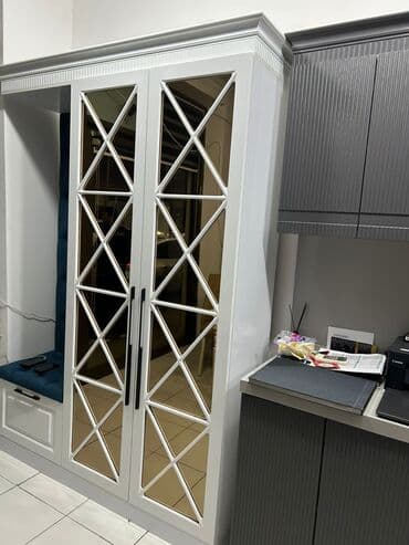 ət dükani: Yeni, Açılan, 3 qapılı Düz dolab, Dəhliz dolabı, Türkiyə — 3