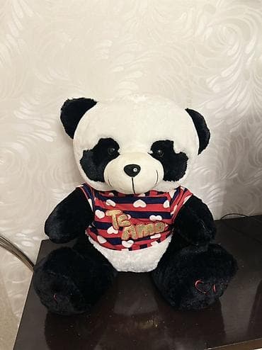 Məhsul: Yumşaq oyuncağ – panda ayısı Təsvir: - Rəng: qara-ağ -