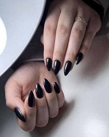 Xidmət: Manikür və gel lak tətbiqi Təklif olunanlar: - Klassik və