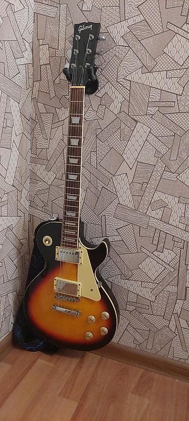 Gibson Les Paul üslubunda elektrik gitara - Korpus: tək kəsimli — 2