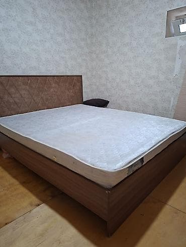 zefer bayrami sekilleri: 🌙Beniz 1187 Taxt satilir yaxsi veziyyetdedir 165 azn.tecili evden — 1