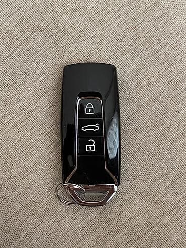 elektrik pompa: Volkswagen üçün orijinal uzaqdan idarə olunan açar fob - Marka/loqo — 1
