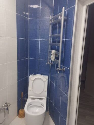 binə mənzil: Nərimanov metrosuna yaxın 16 mertebeli binanın 5-ci mərtəbəsində — 10