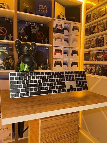 Masaüstü kompüterlər və komponentlər: ⌨️ Apple Magic Keyboard (NumPad + Touch ID) Apple-ın premium — 4