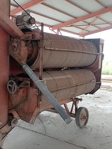 yer pompasi: Ağdaş rayonu kükəl kənd Taxıl təmizləmə və çeşidləmə maşını - — 2