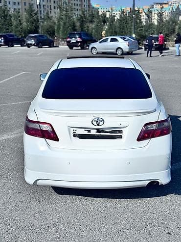 ford 8 1: VIS : 2.4 l | 2008 il Sedan — 6