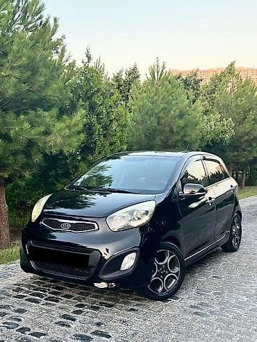 Kia Picanto: 1.3 l | 2012 il Hetçbek