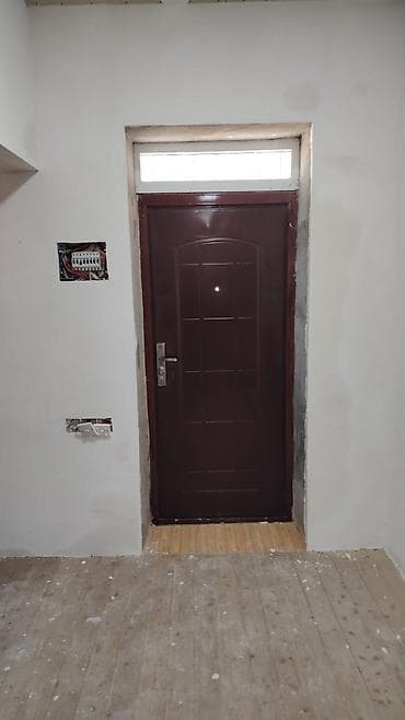 serf qapi: Metal giriş qapısı – qəhvəyi rəng - Material: polad/metal — 2