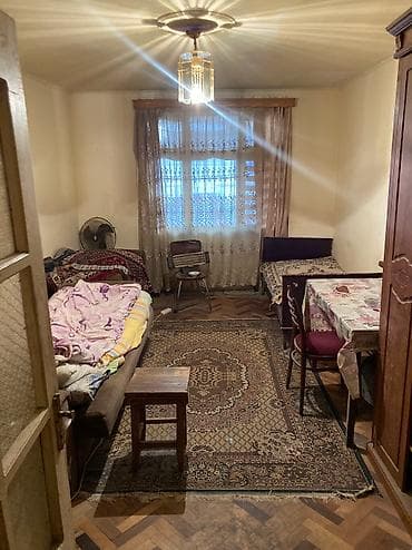 ev alqi satqi bakida: Bakı, Yasamal, 1 otaqlı, Köhnə tikili, m. İnşaatçılar, 30 kv. m — 3