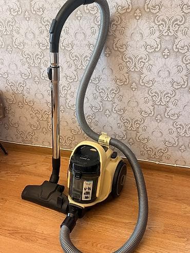 tostur: BOSCH Series 2 tozsoran – Bagless Technology ilə Xüsusiyyətlər: - Toz — 3