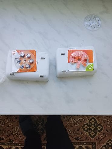 Məhsul: Unitron qulaq eşitmə cihazları dəsti Təsvir: - Brend: Unitron — 1