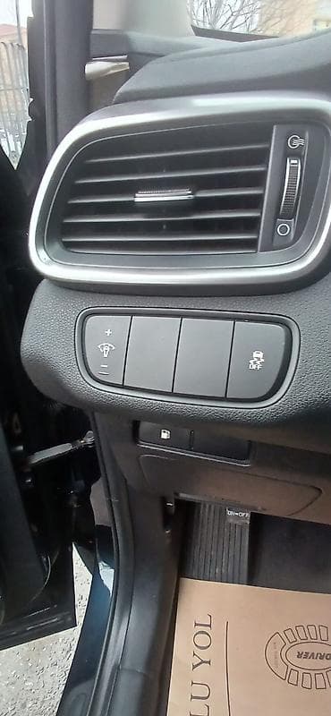 kia k5: Kia Sorento – geniş və rahat ailə krossoveri - Kuzov: göy rəng - — 10
