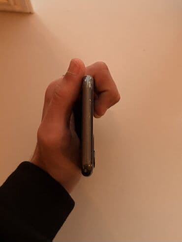 işlənmiş iphone 11: IPhone 11, 64 GB, Qara, Face ID — 3