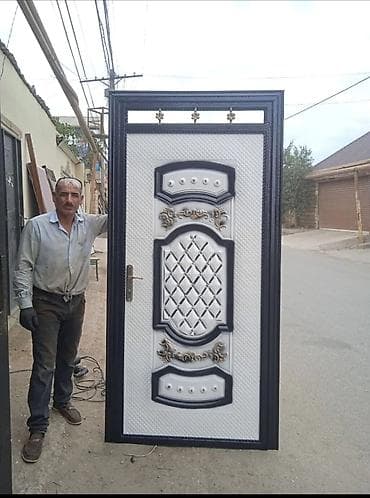 Metal qapılar – dekorativ naxışlı, təhlükəsiz və davamlı - Material lalafo.az -da Metal qapılar – dekorativ naxışlı, təhlükəsiz və davamlı - Material