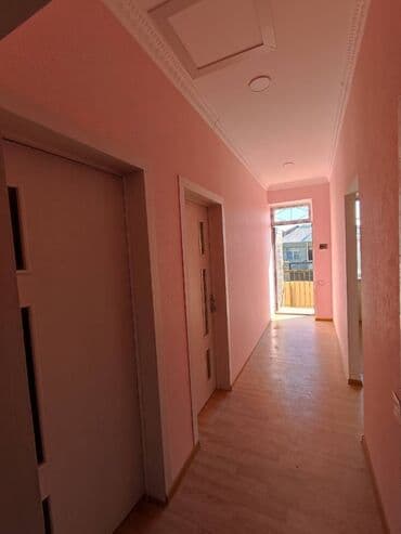 uşaqlar ucun oyun mərkəzləri: 3 otaqlı, 134 kv. m — 2