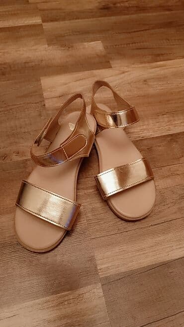 Uşaq ayaqqabıları: Uwaq ayaqqabisi. 33 razmer. bir defe geyinilib — 3