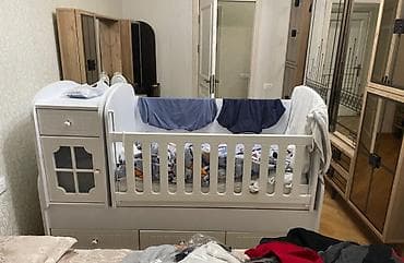 Oğlan və qız üçün, Dördbucaq, Beşik, Dəstsiz, Matrassız, Yellənmə mexanizmsiz