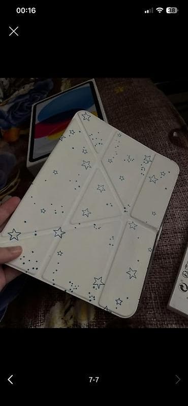 iphone se3 qiyməti: Apple iPad (mavi rəng, qutu ilə) Xüsusiyyətlər: - Tam ekran dizayn — 5