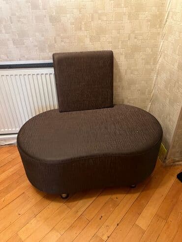 Salon, tibbi mebel: Divan, İşlənmiş — 1