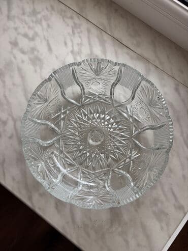 meyvə qablari: Meyve ucun Vaza Xrustal
tezedir — 1