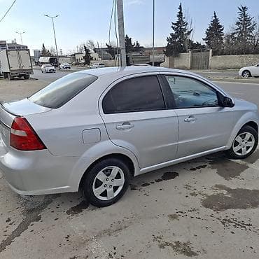 bmw m3 gtr: Chevrolet Aveo: 1.6 l | 2008 il 266700 km Sedan — 7
