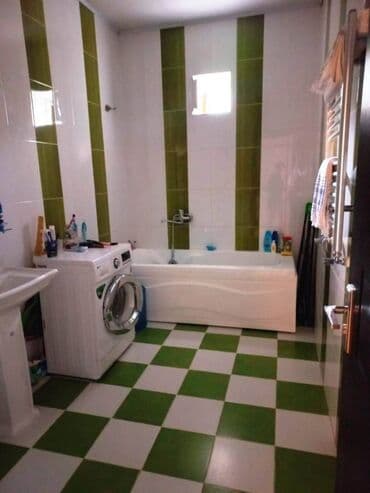 heyet evinde bulaq: 3 otaqlı, 81 kv. m, Yeni təmirli — 16