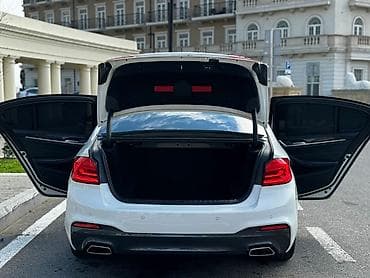 BMW: Avtomobil BMW 520d modelidir 2.0l dizel. Bakiya yeni getirilib — 7