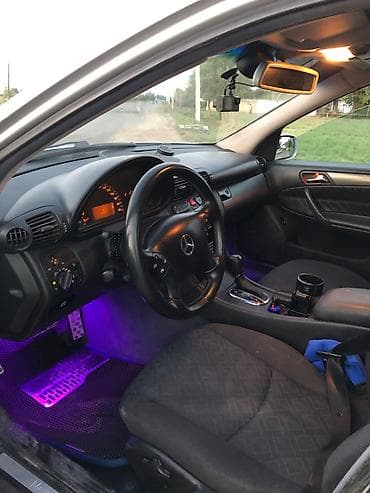 prius 30 bufer: Mercedes-Benz C-Class: 2 l | 2000 il Sedan — 4