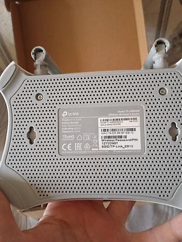 oculus quest 1: Modem 3 ay işlənib və servantın içində qalıb deyə cızıq və tozdan — 2