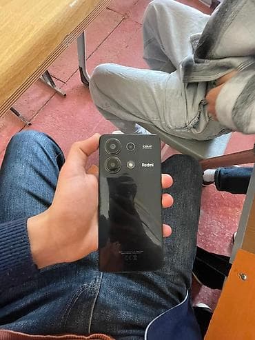 samovar satılır: Redmi Note 13, 256 GB, rəng - Qara, Barmaq izi — 3