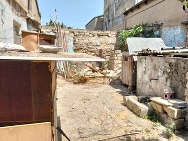 qara qarayev: Əmircan qəs. 3 otaqlı, 150 kv. m — 5