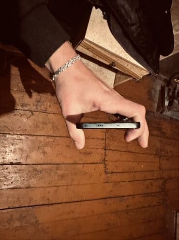 işlenmiş telefon qiymetleri: OnePlus 12, rəng - Qara, Barmaq izi — 1