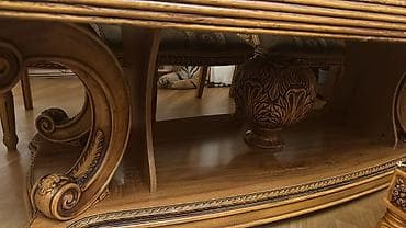 şaxta baba oyunu: *Masa dəsti satılır* Türkiyə istehsalı, təmiz ağacdan. 8 oturacaqla — 4