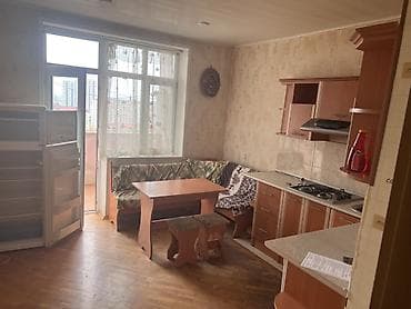 kiraye evler ecemide 2022: Kirayə verilir: geniş və işıqlı mənzil. Yalnız ailəyə verilir.72kv. M — 6