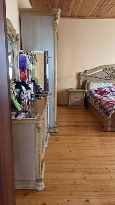 oguz torpaq satilir: 170 kv. m, 5 otaqlı — 10