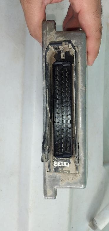 Gencede 3110 qaz injektor mikas 5.4 beyin satilir 90 azn