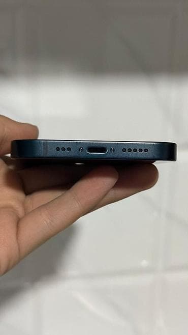 one punch man: IPhone 14, Qara — 4