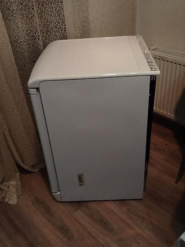 mini proektor: Indesit mini soyuducu - Növ: tək kameralı mini soyuducu, üst hissədə — 4